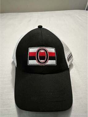 Vintage Hockey Ottawa Senators  Budlight Trucker Cap Used Good $25
